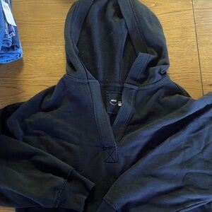 Black Aerie cropped hoodie